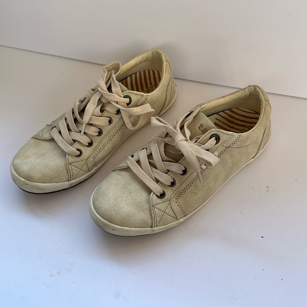 Taos Footwear Beige Canvas Sneakers